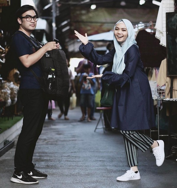 Meski Bercerai Tetap Akrab